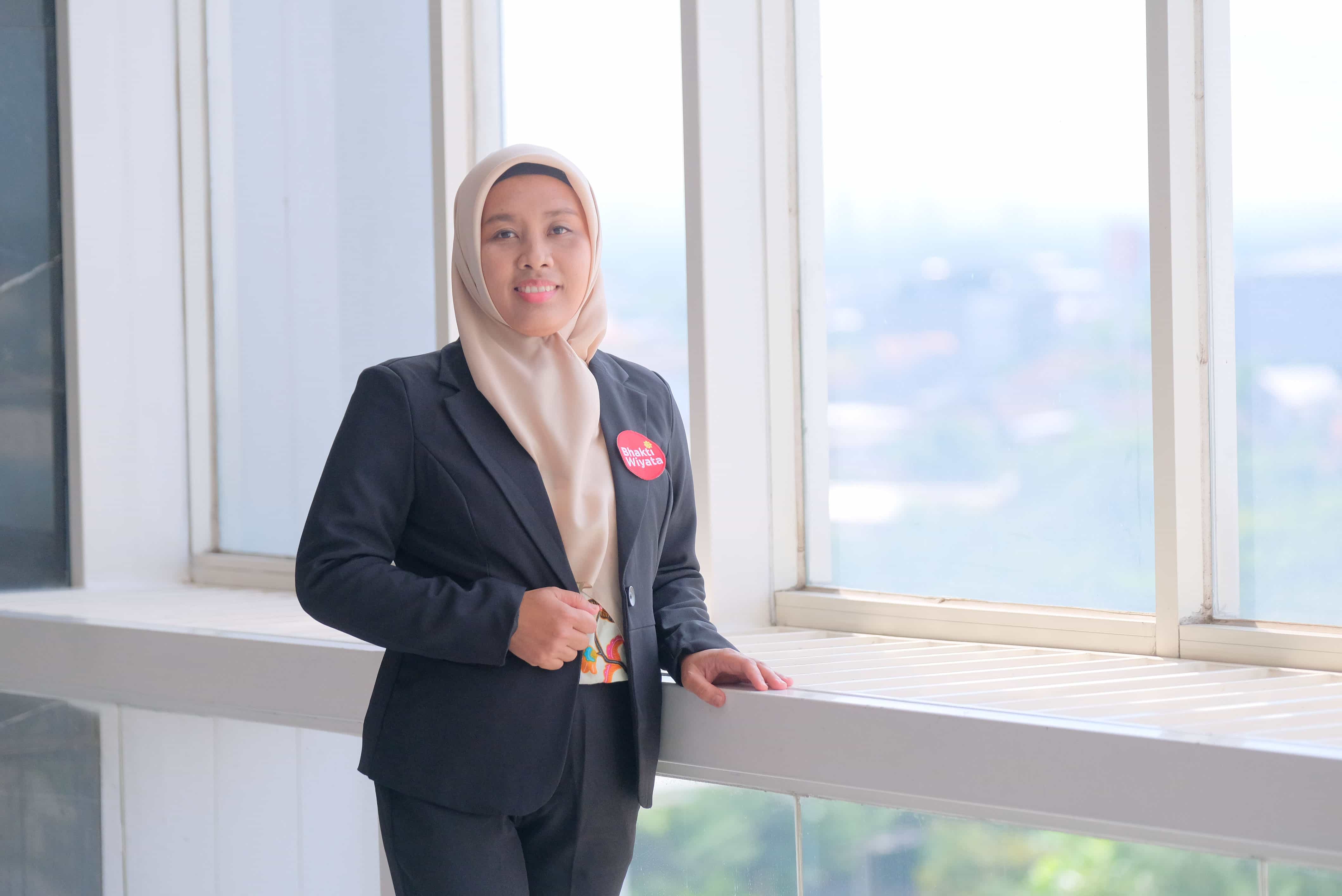 Anna Septina Andarini, S.ST., M.Keb , Kaprodi S1 Kebidanan IIK Bhakta